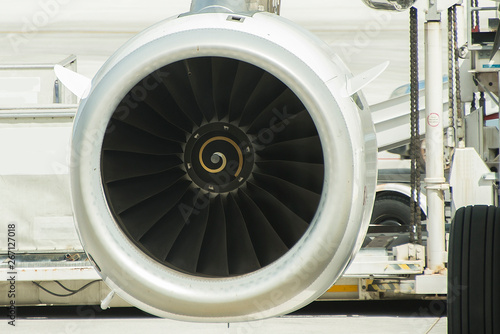 Düsenantrieb, Flugzeug