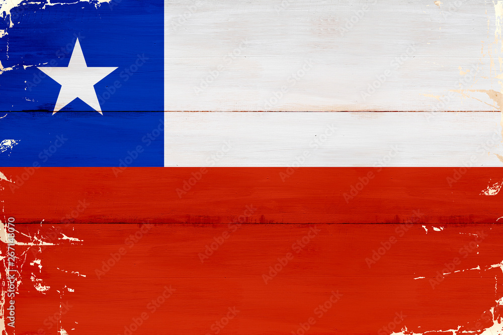 Flaga Chile malowana na starej desce.