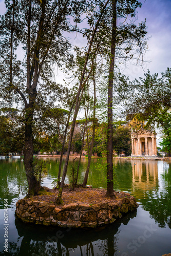 Temple of Aesculapios at Vi...