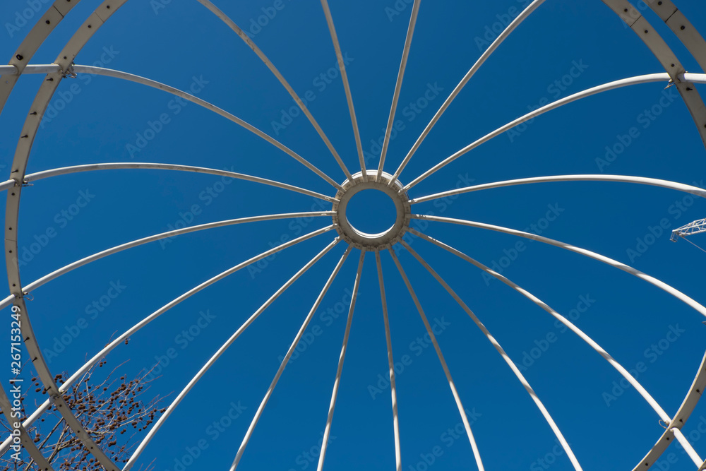 Fototapeta premium europe, UK, England, London, Kings Cross birdcage 2019