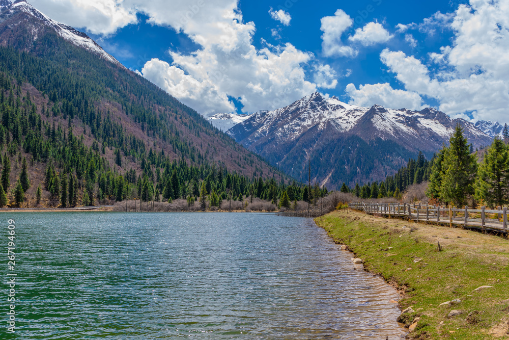 Beautiful landscape snow mountain view of Dagu Glacier National park ,Chengdu, China Beautiful landscape snow mountain view of Dagu Glacier National park ,Chengdu, China