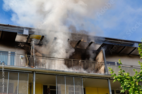 Berlin, Land Berlin, 08.06.2018 ein Wohnungsbrand in einem Hochhaus (redaktionell)	