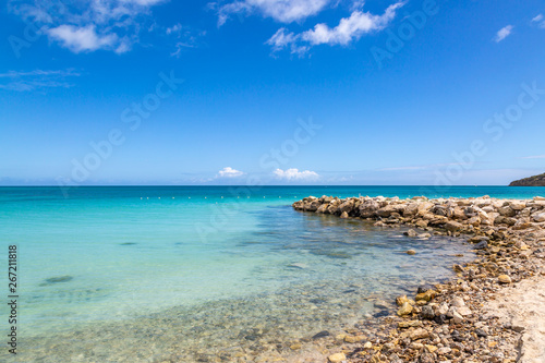Rocks and turquoise sea on the Caribbean island of Antigua © lemanieh