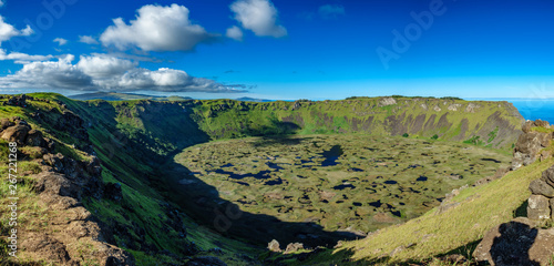 Obraz na płótnie Rano kau volcanic crater panoramic view in Rapa Nui