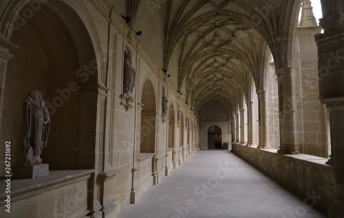 Claustro del Monasterio de Yuso en San Mill  n de la Cogolla  La Rioja  Espa  a.