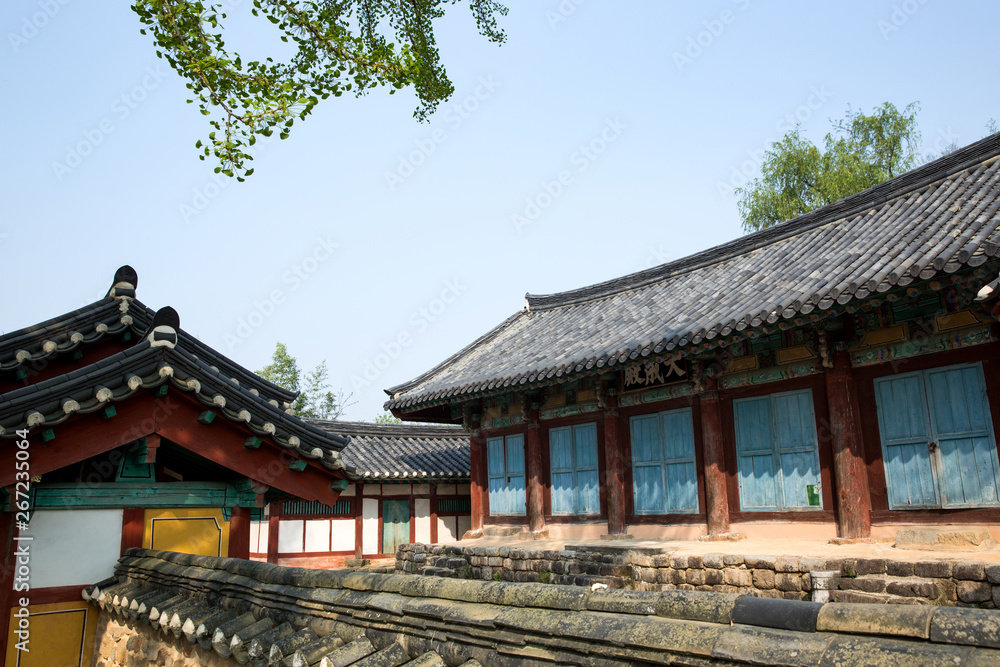 Gobu hyanggyo is a school in Joseon Dynasty. Gobu hyanggyo is a school in Joseon Dynasty.