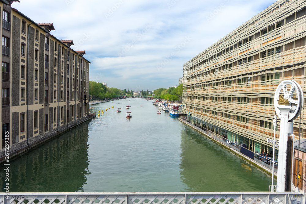 Naklejka premium Paris - Kanal St. Martin