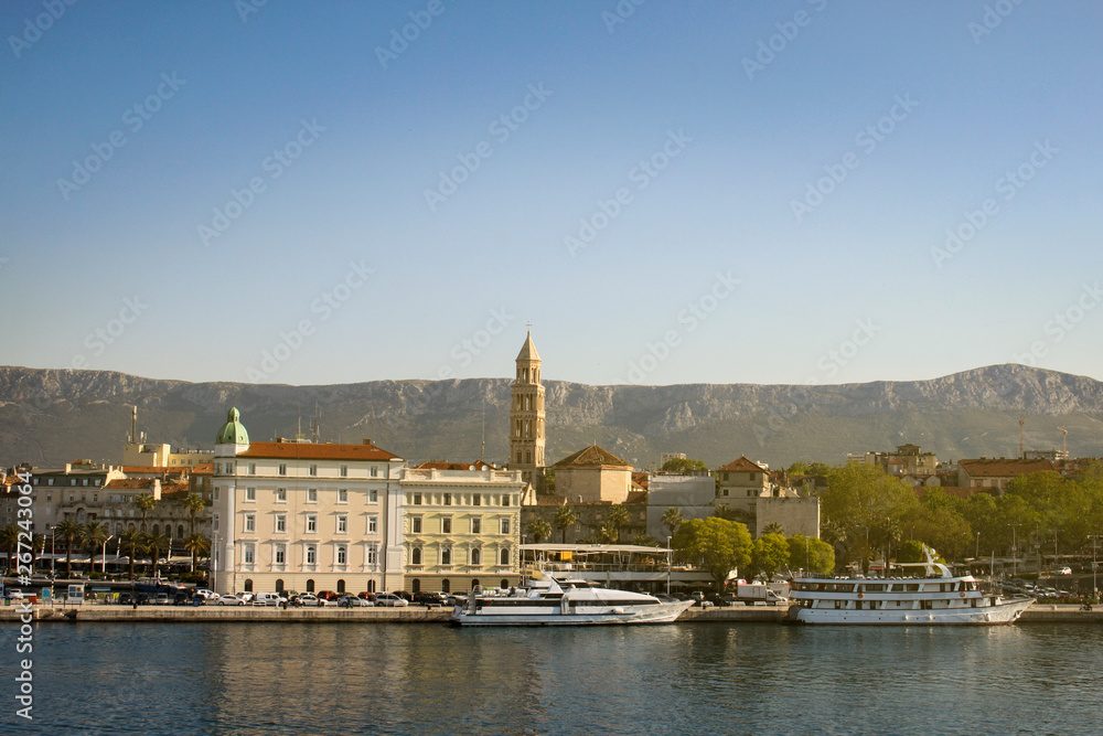 Obraz premium Split harbor on sunny day