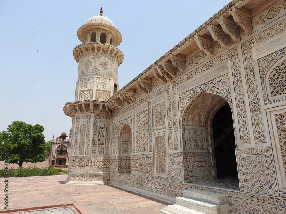 Tomb of Itimad-ud-Daul, little Taj Mahal, Agra, India.