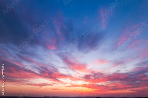 Fototapeta Naklejka Na Ścianę i Meble -  red sunset clouds