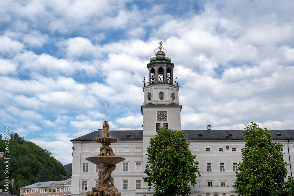 Residenzplatz in der Mozartstadt Salzburg
