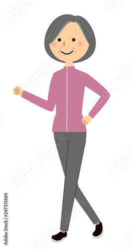 シニア女性　ウォーキング