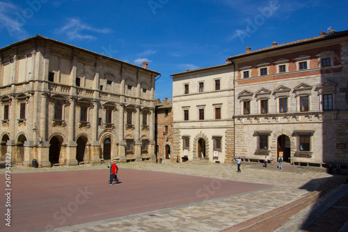 Piazza Grande in Montepulciano, photo