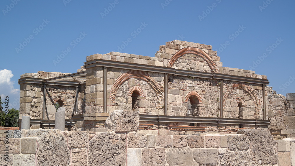 Fototapeta premium Reconstruction of old building 
