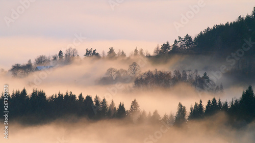 Beskid Wyspowy - Góry Karapty © BARONPHOTOGRAPHY.EU