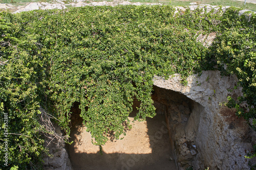 Tableau sur toile Ancient ruins in Rhodes, Greece