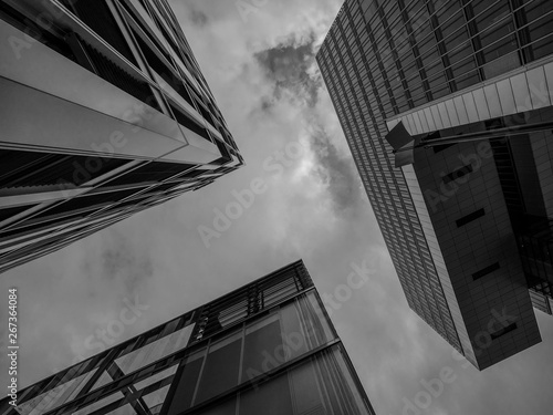 Wallpaper Mural Kranhaus im Rheinaupark von unten Torontodigital.ca