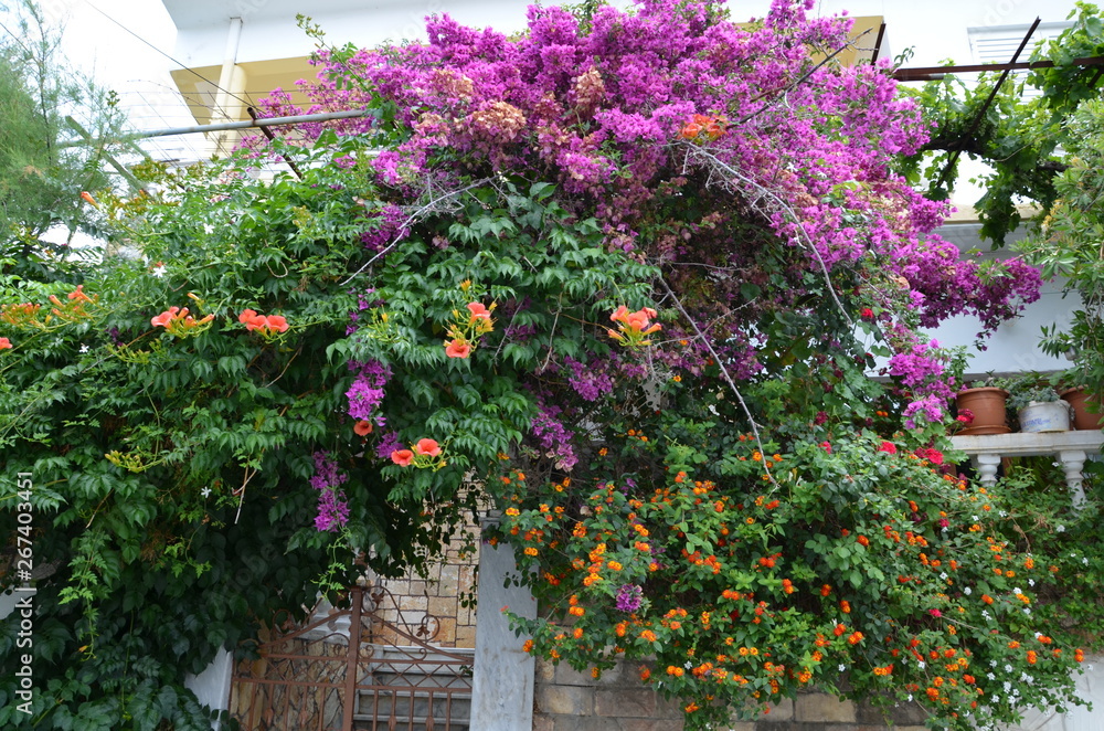 Naklejka premium Greece Crete landscape mountains road panorama sea shore sun beach
