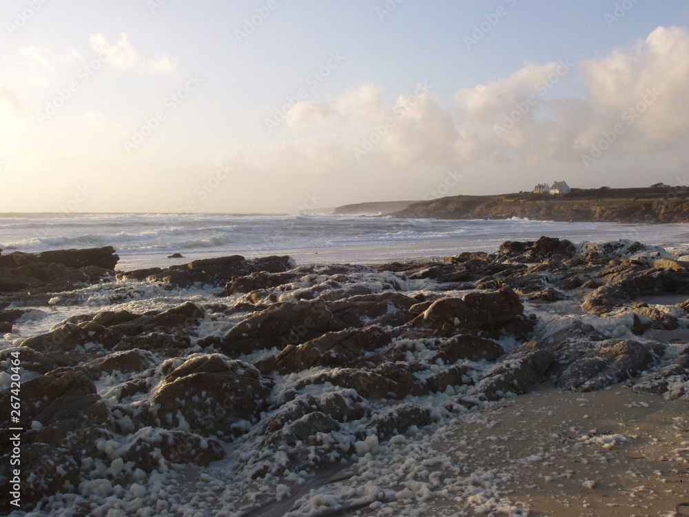 Une plage dans le Cap Sizun en Bretagne