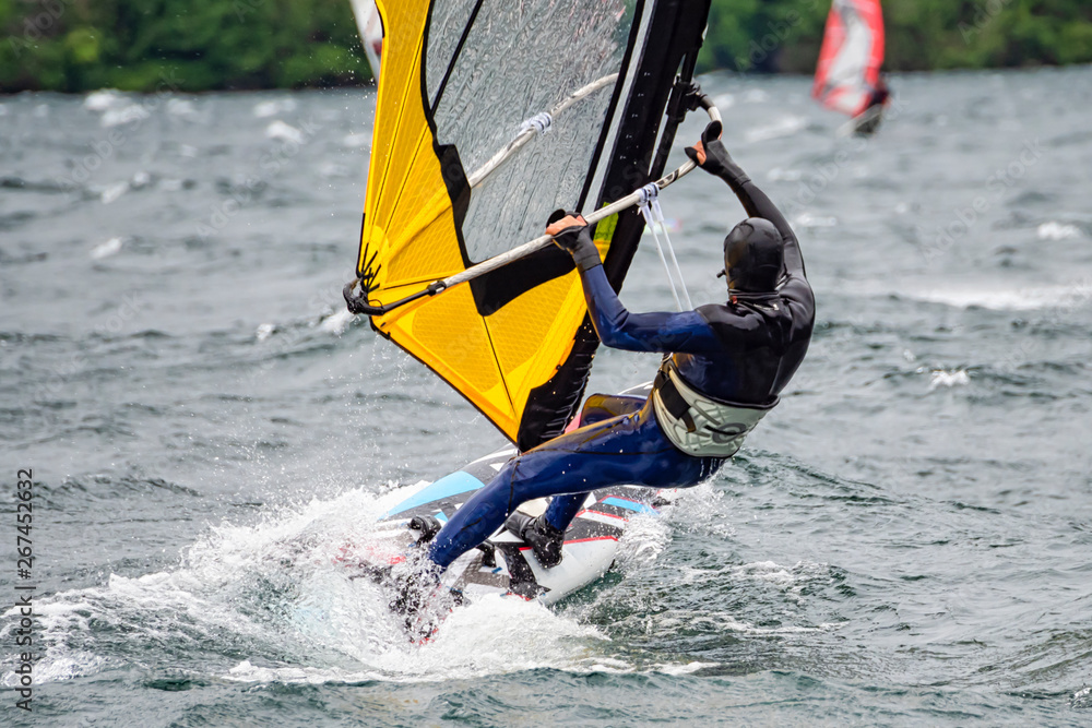 Naklejka premium Windsurfing scene