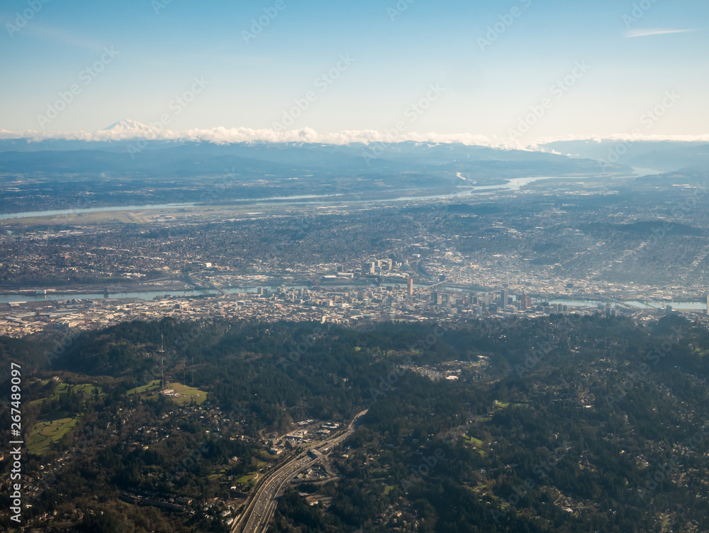 Obraz premium Aerial Picture of Downtown Portland And Highways into the city