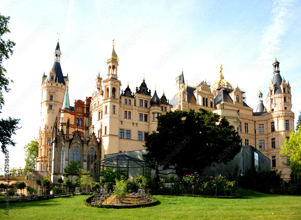 Fototapeta premium Schwerin, Schloß und Sitz des Landtags