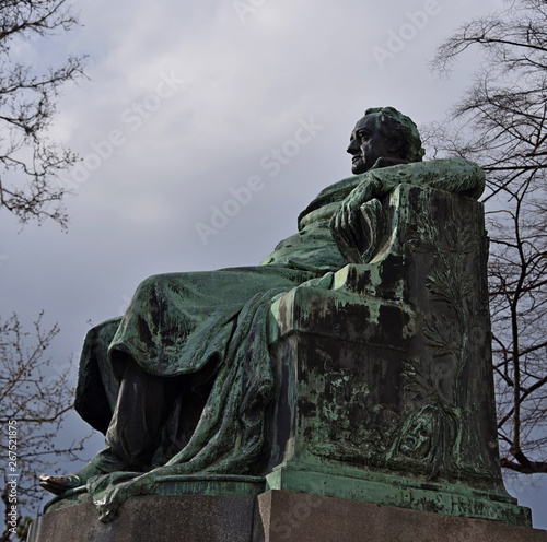 Sculpture of Goethe in Vienna.