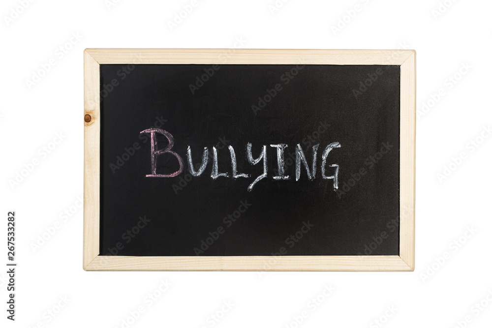 Pizarra con escritura Bullying sobre fondo blanco aislado Pizarra con escritura Bullying sobre fondo blanco aislado