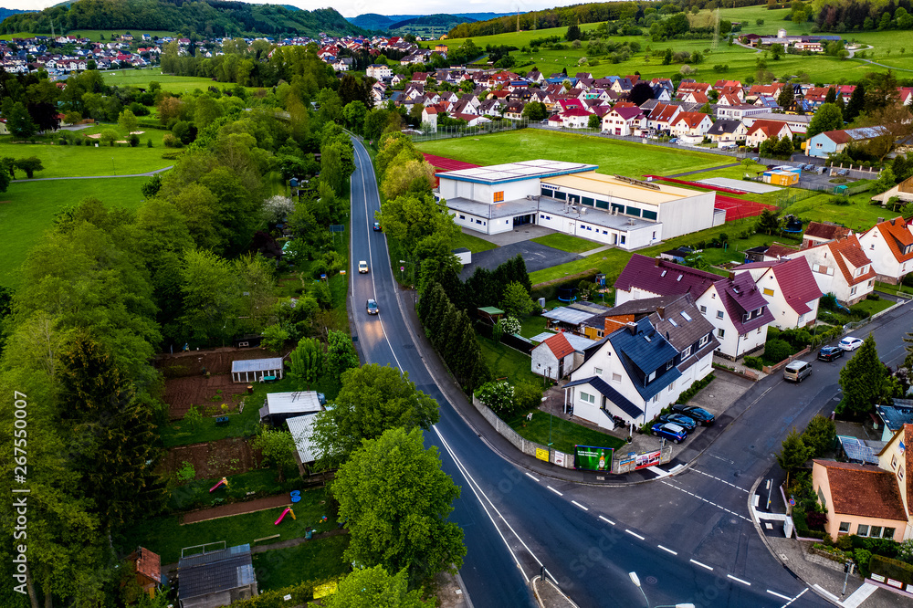 Das Dorf Schlüchtern in Hessen aus der Luft Das Dorf Schlüchtern in Hessen aus der Luft