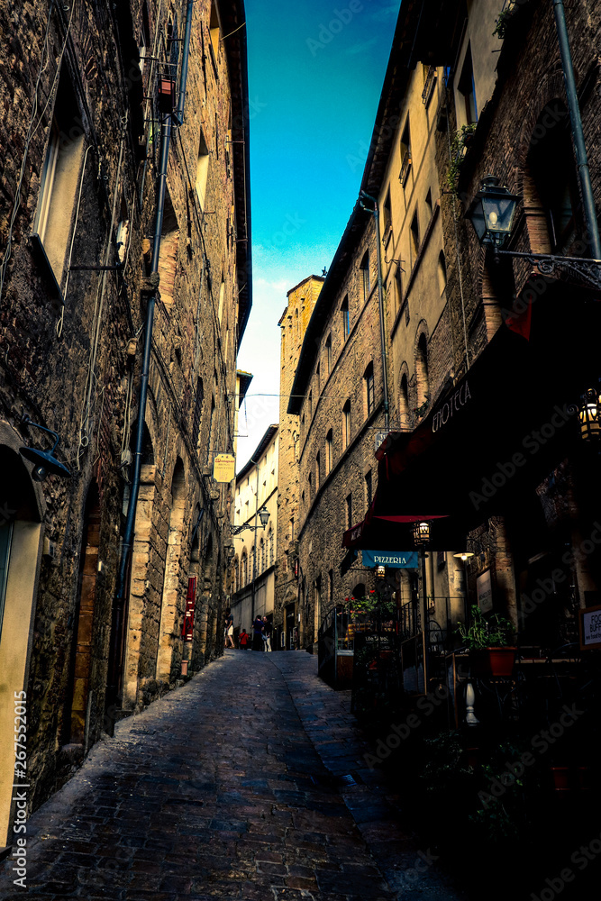 street in tuscany