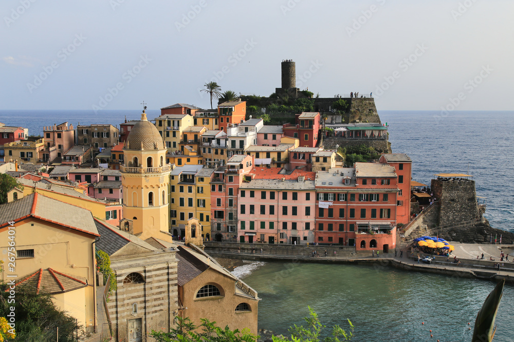 View of the colourful Vernazza town with the sea behind. Cinque Terre, Liguria, Italy