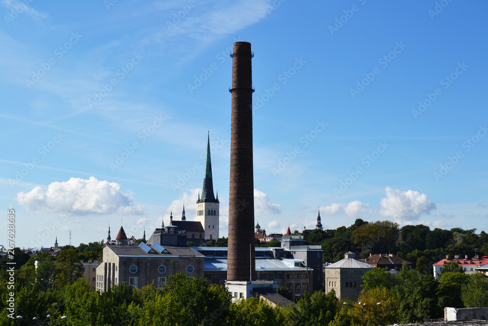 Fototapeta premium Ciudad báltica de Tallin, Estonia.
