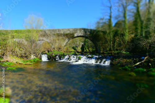 Die alte römische Brücke von Furelos in Galicien, Spanien photo