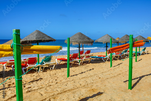 Wallpaper Mural Falésia beach albufeira in Algarve Portugal Torontodigital.ca