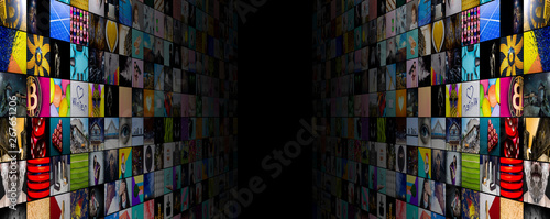 Bild auf Leinwand Web streaming media TV video technology and multimedia business internet communi