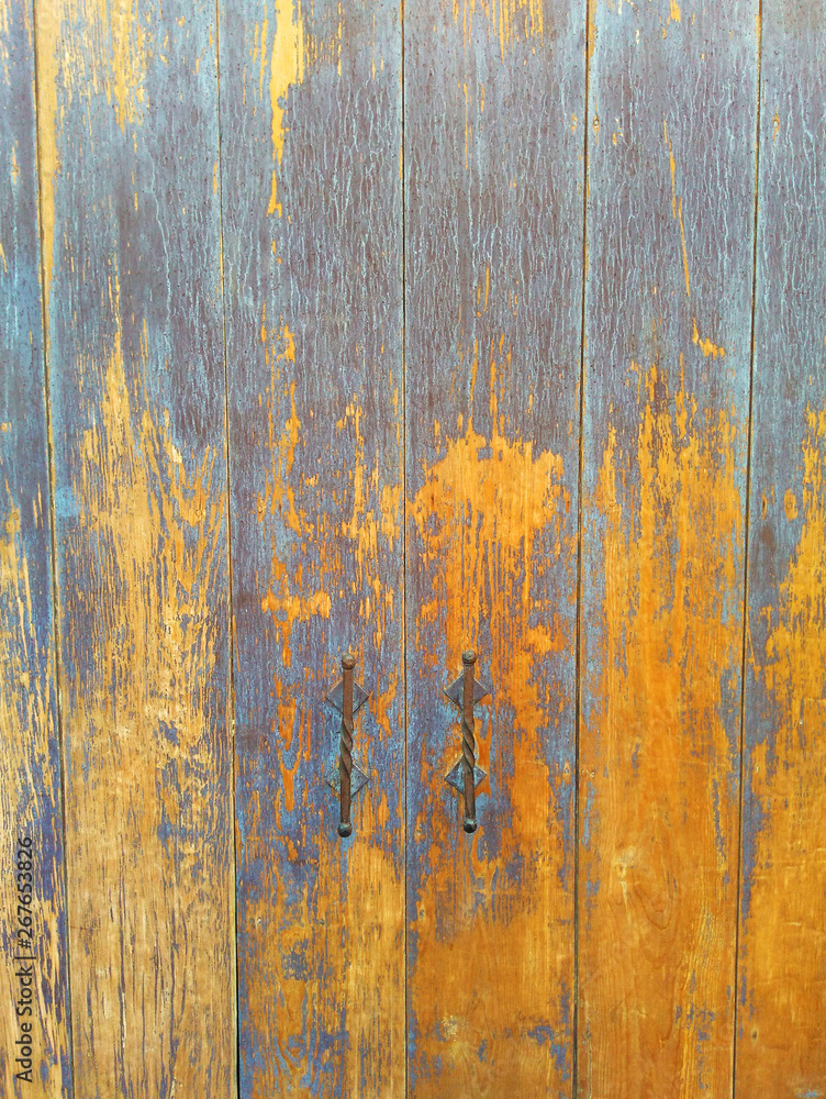 Fototapeta premium Ocre madera cerrada puerta