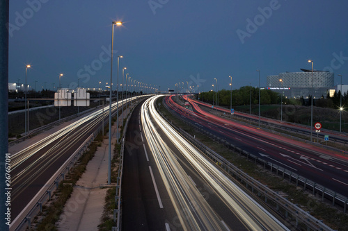 Obraz na płótnie rush hour in a highway w salonie