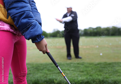 golf lesson to elementary students