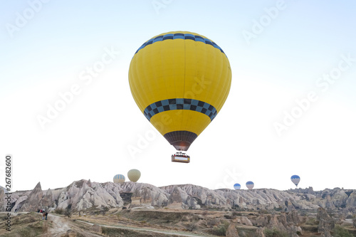 Hot Air Balloon © EvrenKalinbacak
