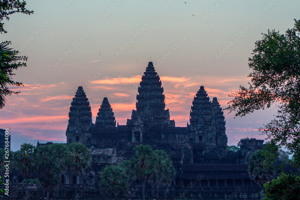 angkor wat sunrise cambodja
