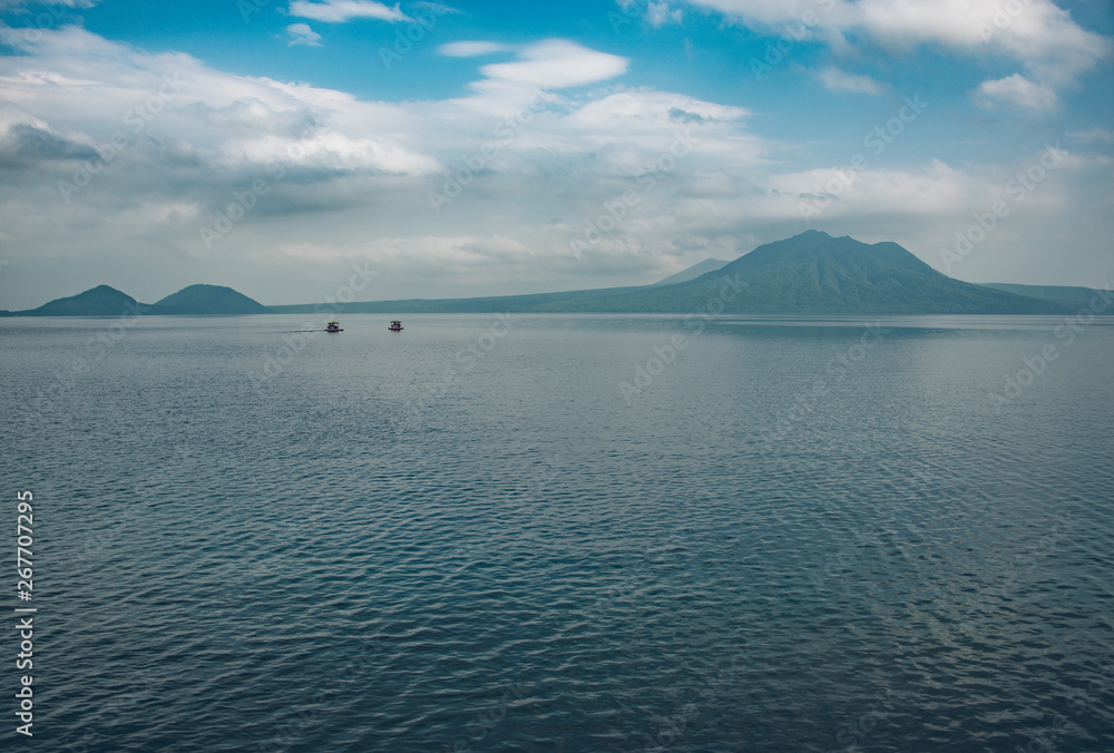 支笏湖（Lake Shikotsu）