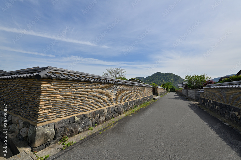 萩城下町の瓦塀