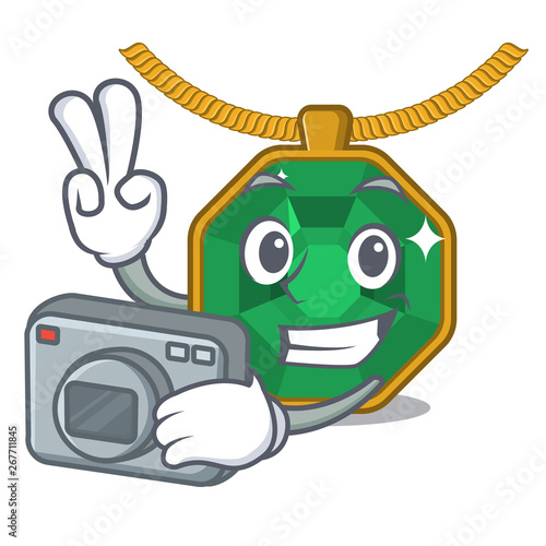 Photographer peridot jewelry in the shape character