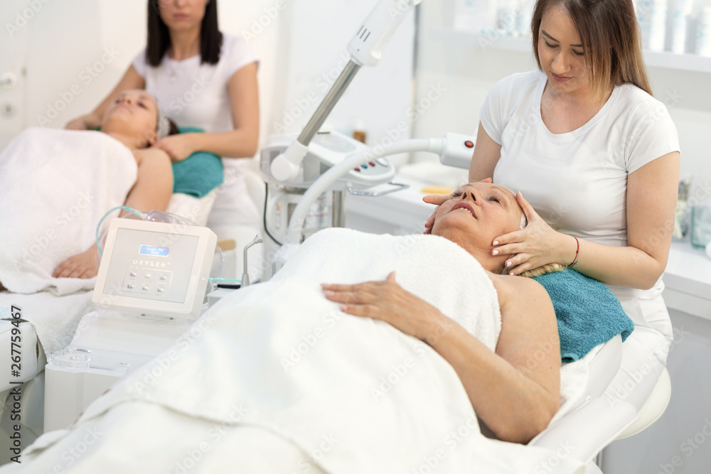 Mother and daughter had a day of spa Mother and daughter had a day of spa