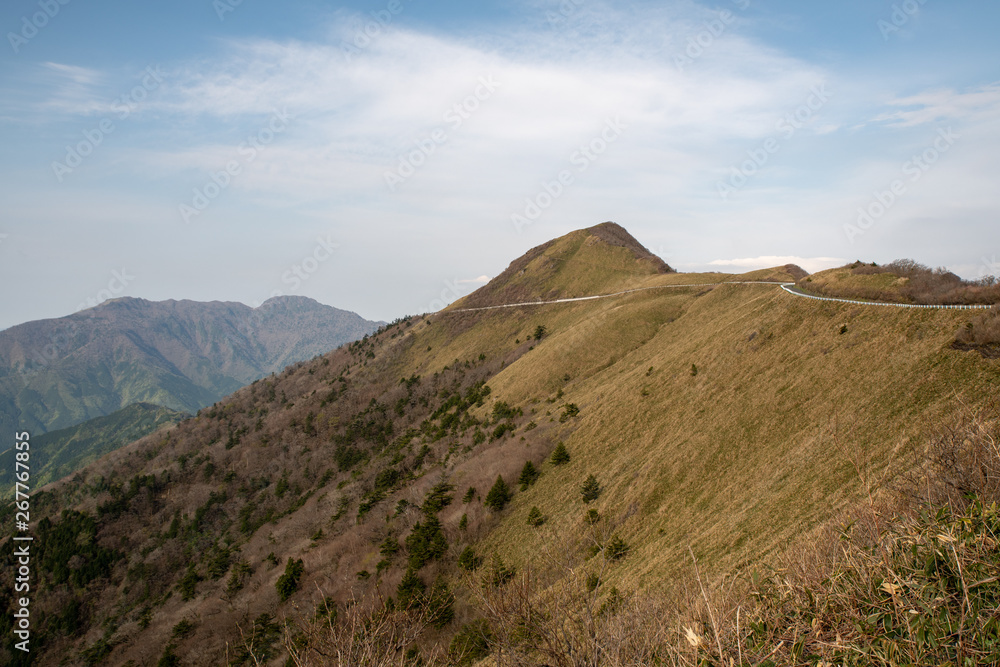 Obraz premium 四国山脈 瓶が森UFOライン