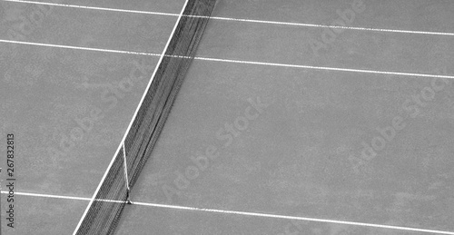 Wallpaper Mural Tennisplatz aus der Vogelperspektive in schwarz und weiß Torontodigital.ca