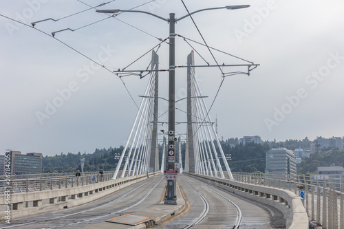 Tilikum crossing bridge photo