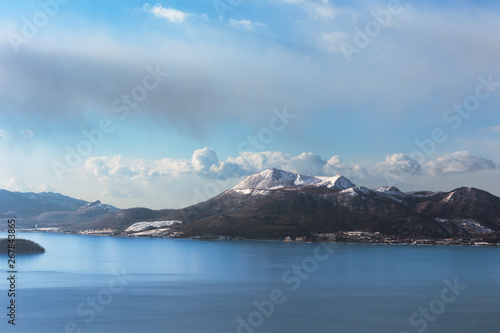 北海道・冬の洞爺湖と有珠山