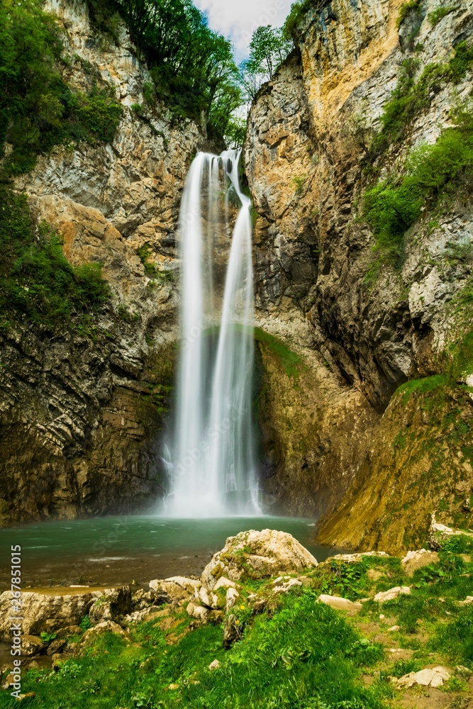 Der Wasserfall in Bliha in Bosnien Stock Photo | Adobe Stock