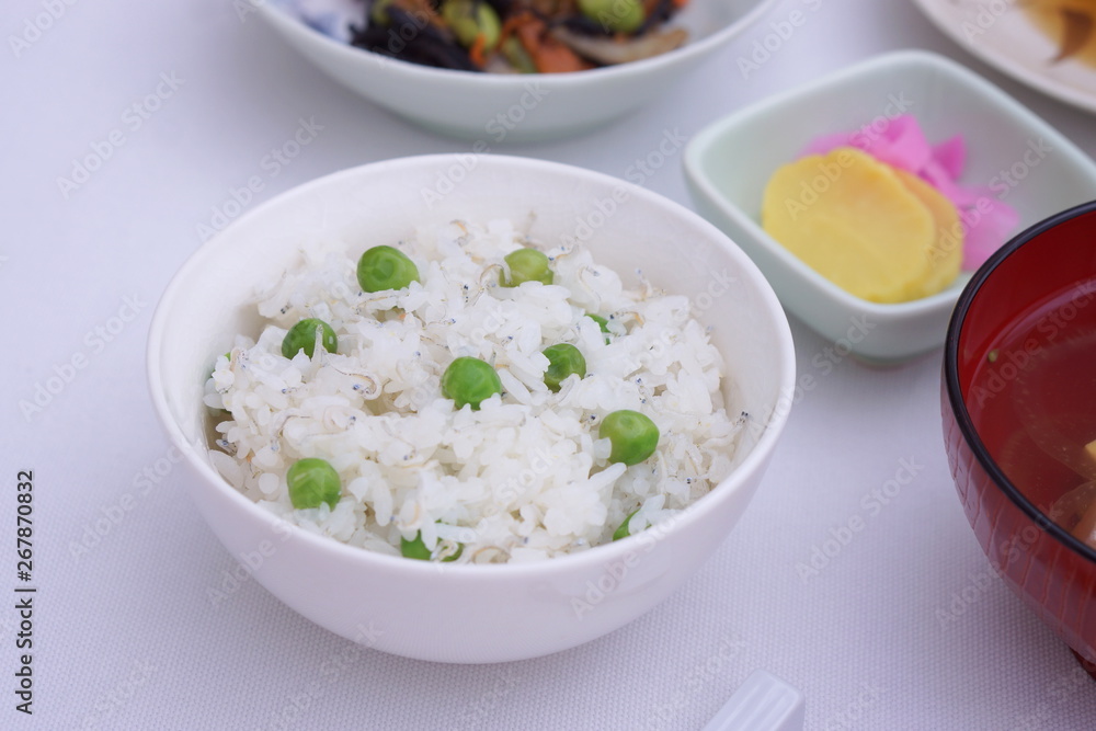 塩豆と釜揚げしらすご飯 塩豆と釜揚げしらすご飯